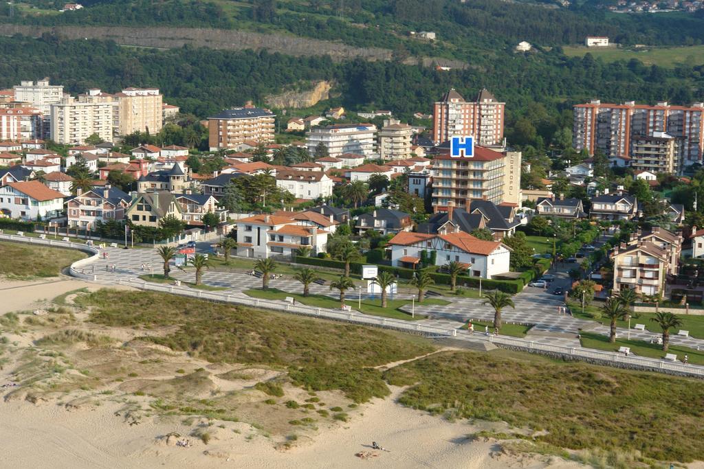 Hotel Cosmopol Laredo Esterno foto
