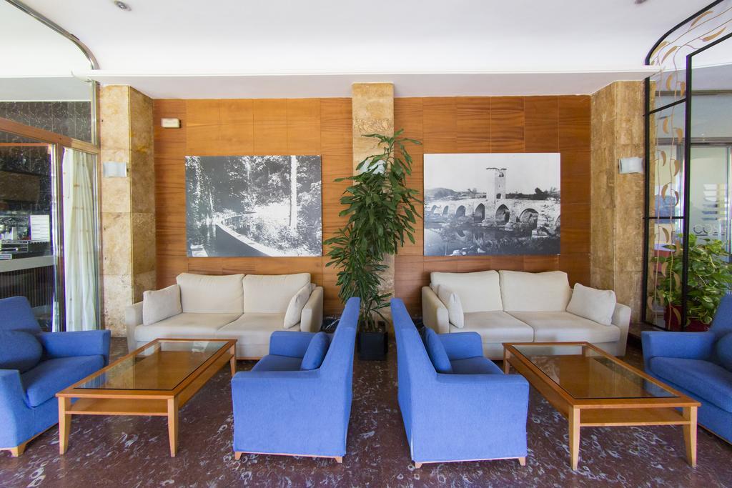 Hotel Cosmopol Laredo Esterno foto