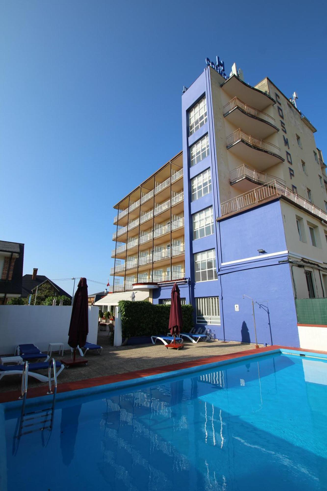 Hotel Cosmopol Laredo Esterno foto